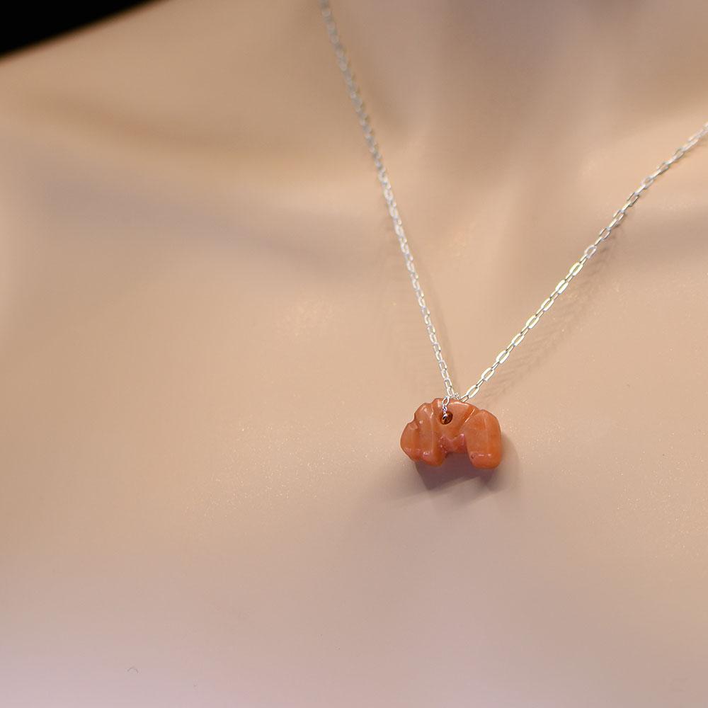 کولمبیا سے پہلے کارنیلین کیڑا لاکٹ ، ٹیرونا کلچر ، سی اے۔ 800 - 1500 عیسوی