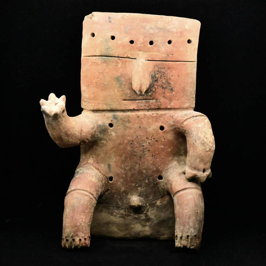 Eine große sitzende männliche Quimbaya-Figur, Kolumbien, ca. 1200 - 1400 n. Chr.