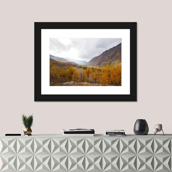 Phander Lake In Northern Pakistan Canvas Wall Art-1 Piece-Framed Print-20" x 16"-Tiaracle