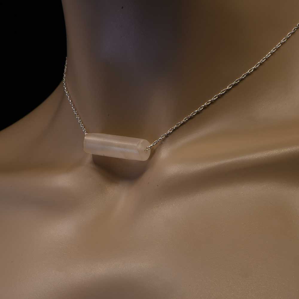 Ein großer Anhänger aus Tairona-Quarzitperlen, ca. 500 n. Chr.