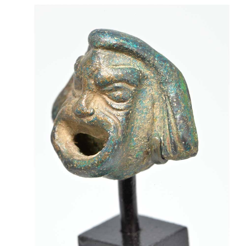 ایک رومن اداکار کا ماسک اپلیک ، رومن پیریڈ ، سی اے۔ پہلی - دوسری صدی عیسوی