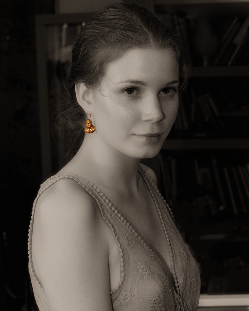 رومن سونے کی بالیاں کا ایک جوڑا ، رومن امپیریل پیریڈ ، سی اے۔ پہلی صدی عیسوی