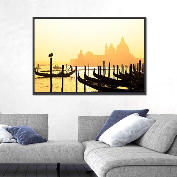 Romantic Italian City Of Venice (Venezia) Canvas Wall Art-3 Horizontal-Gallery Wrap-25" x 16"-Tiaracle