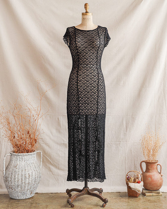 Die Dame ist ein Vamp-Kleid