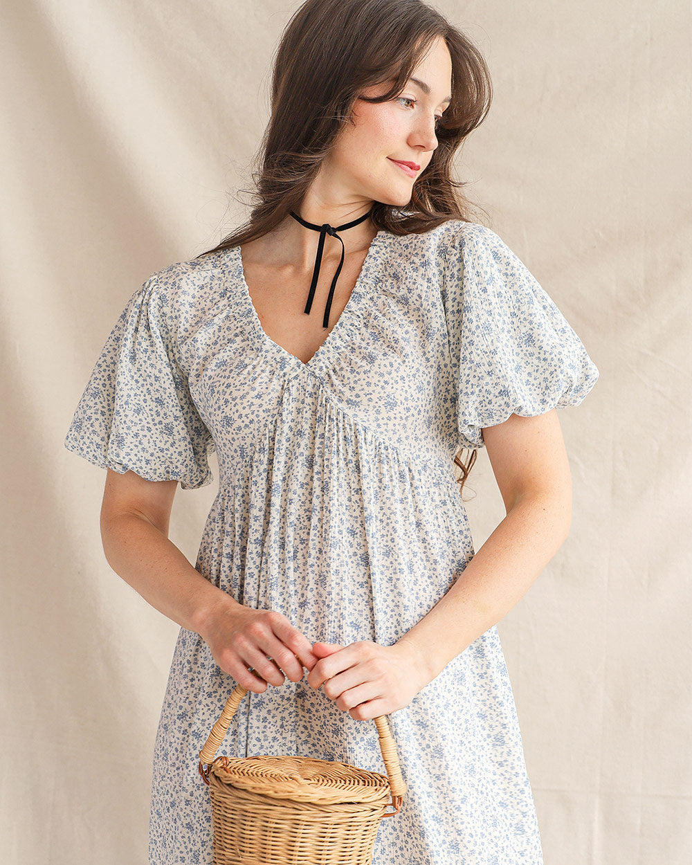 Blaues Schleierkrautkleid