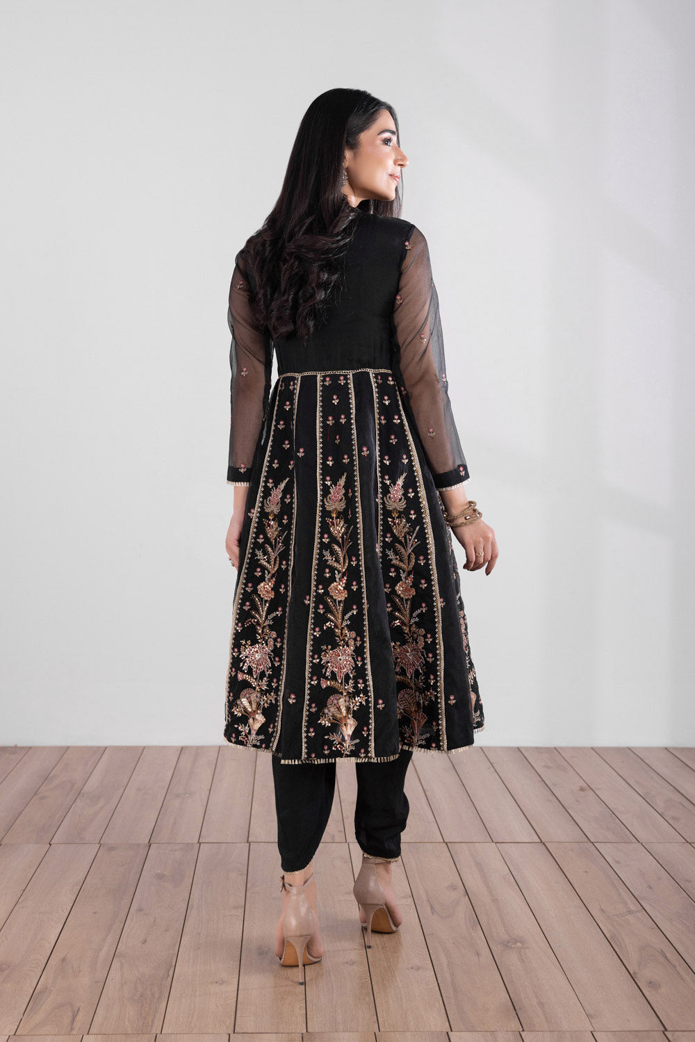 Embroidered Organza Pishwas