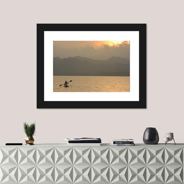 Sea Kayaking At Sunrise Canvas Wall Art-1 Piece-Framed Print-20" x 16"-Tiaracle