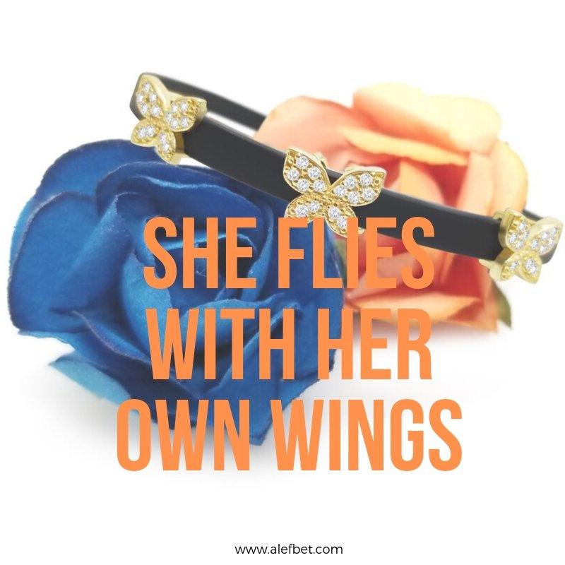 تتلی چمکنے والا کڑا