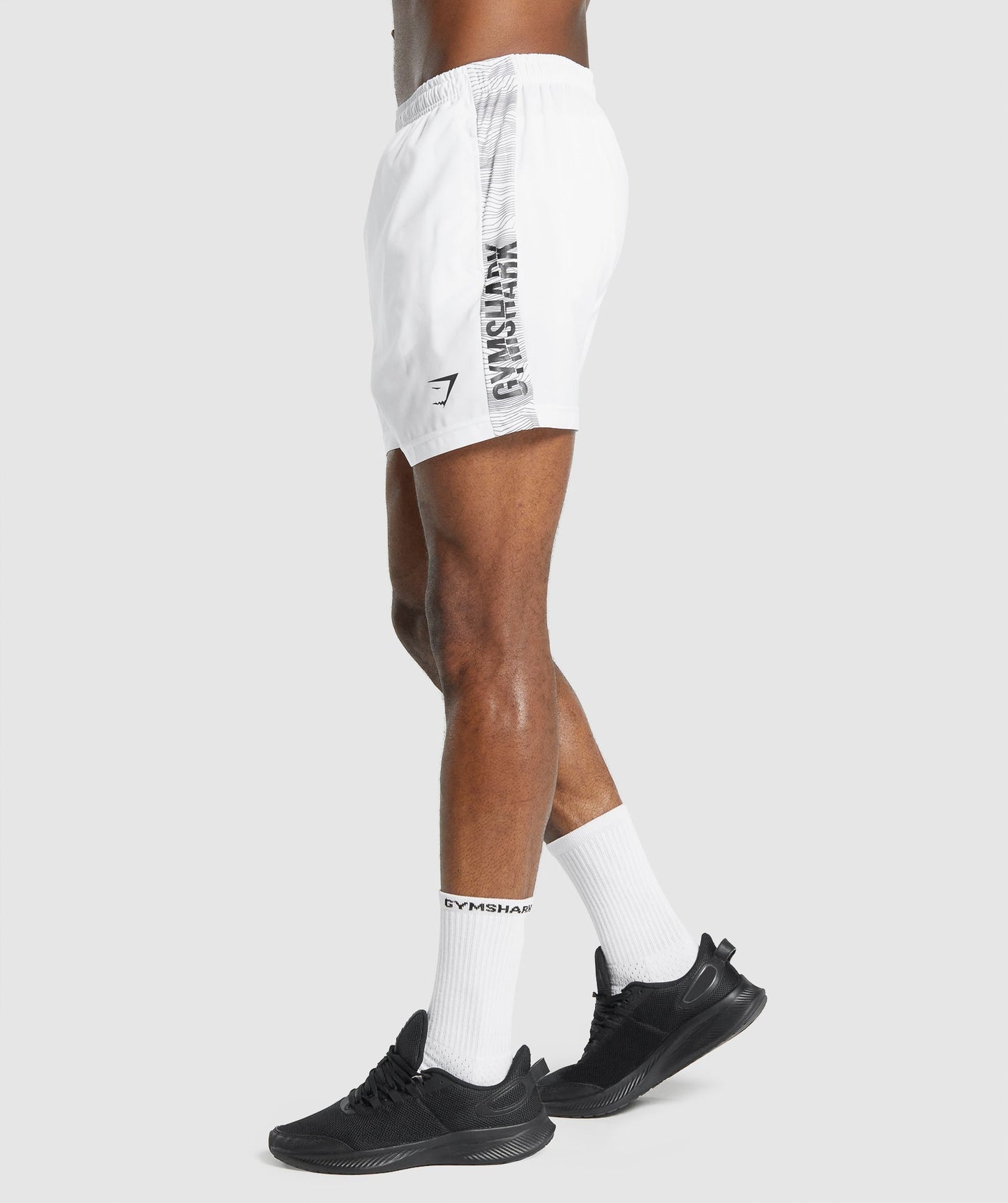Gymshark Graphic Sport Shorts - Weiß
