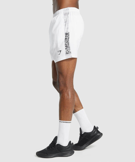 Gymshark Graphic Sport Shorts - Weiß