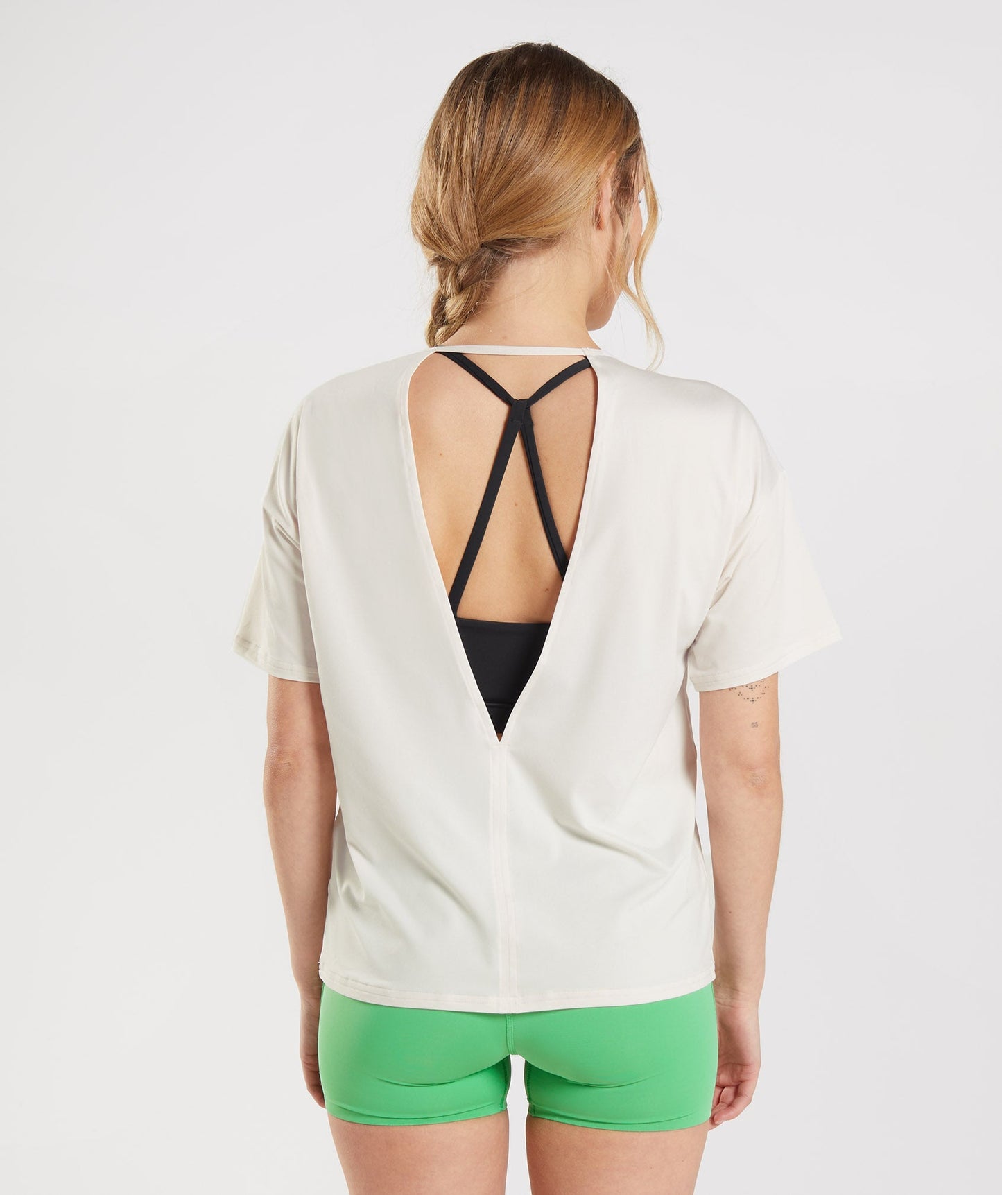 Gymshark Studio T-Shirt - Coconut White