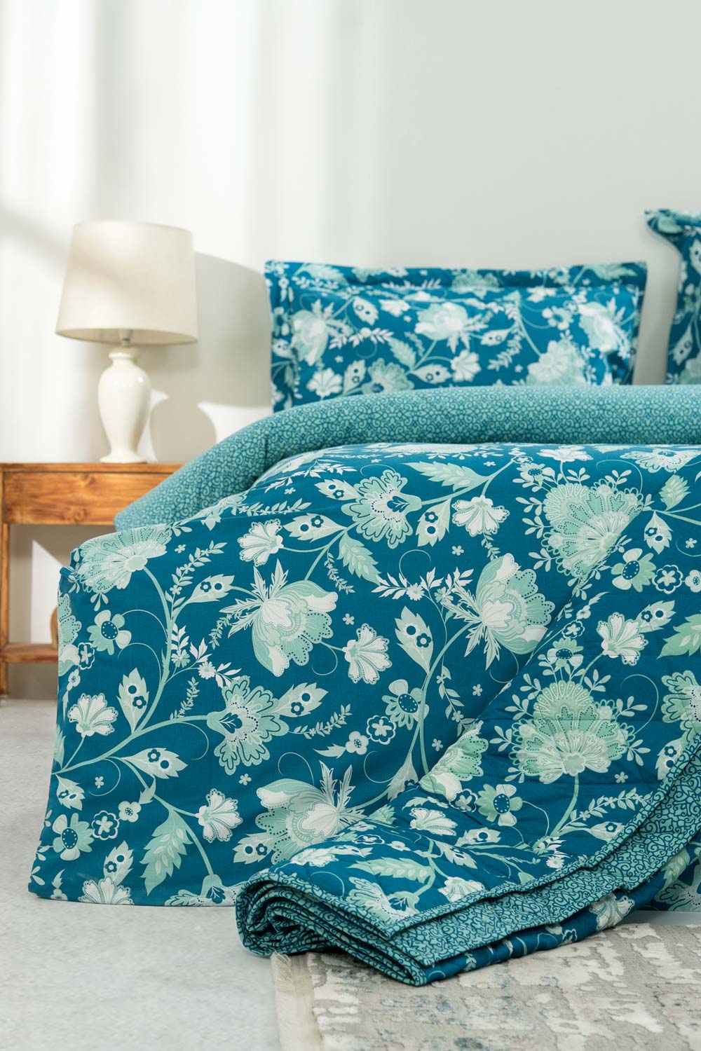 Teal Classic - Bed Spread