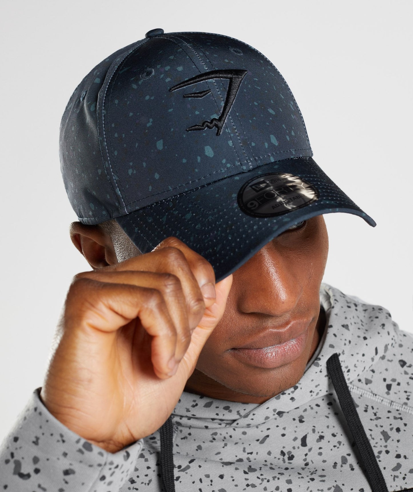 Gymshark New Era Universum Print - Marine/Weiß