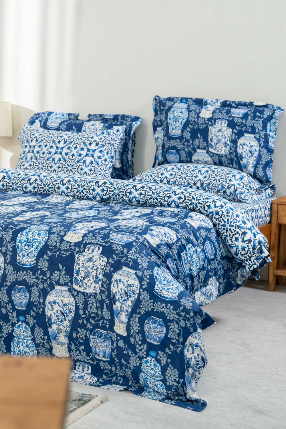 Vase & Glaze - Quilt Cover