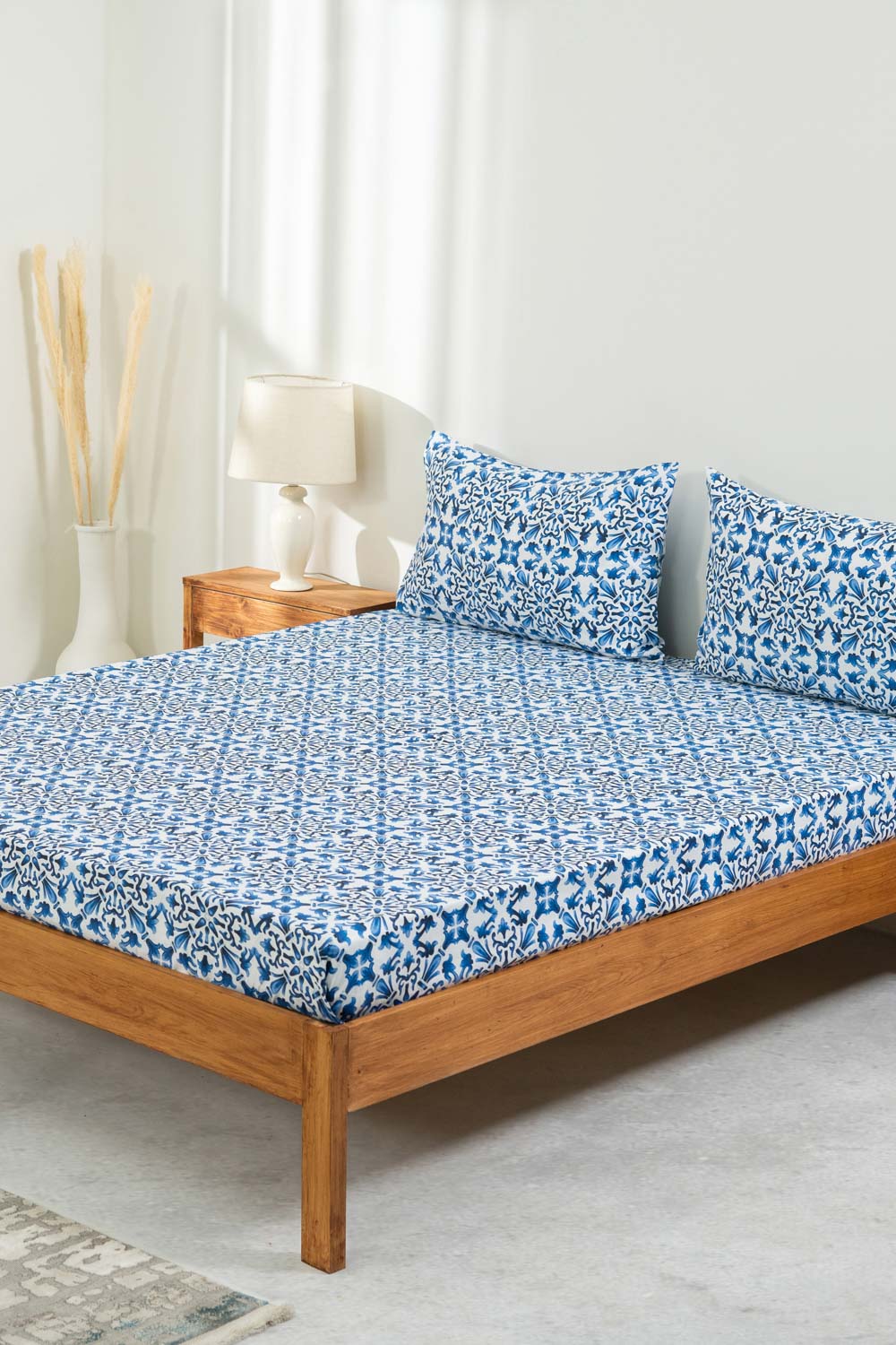 Vase & Glaze - Bed Sheet