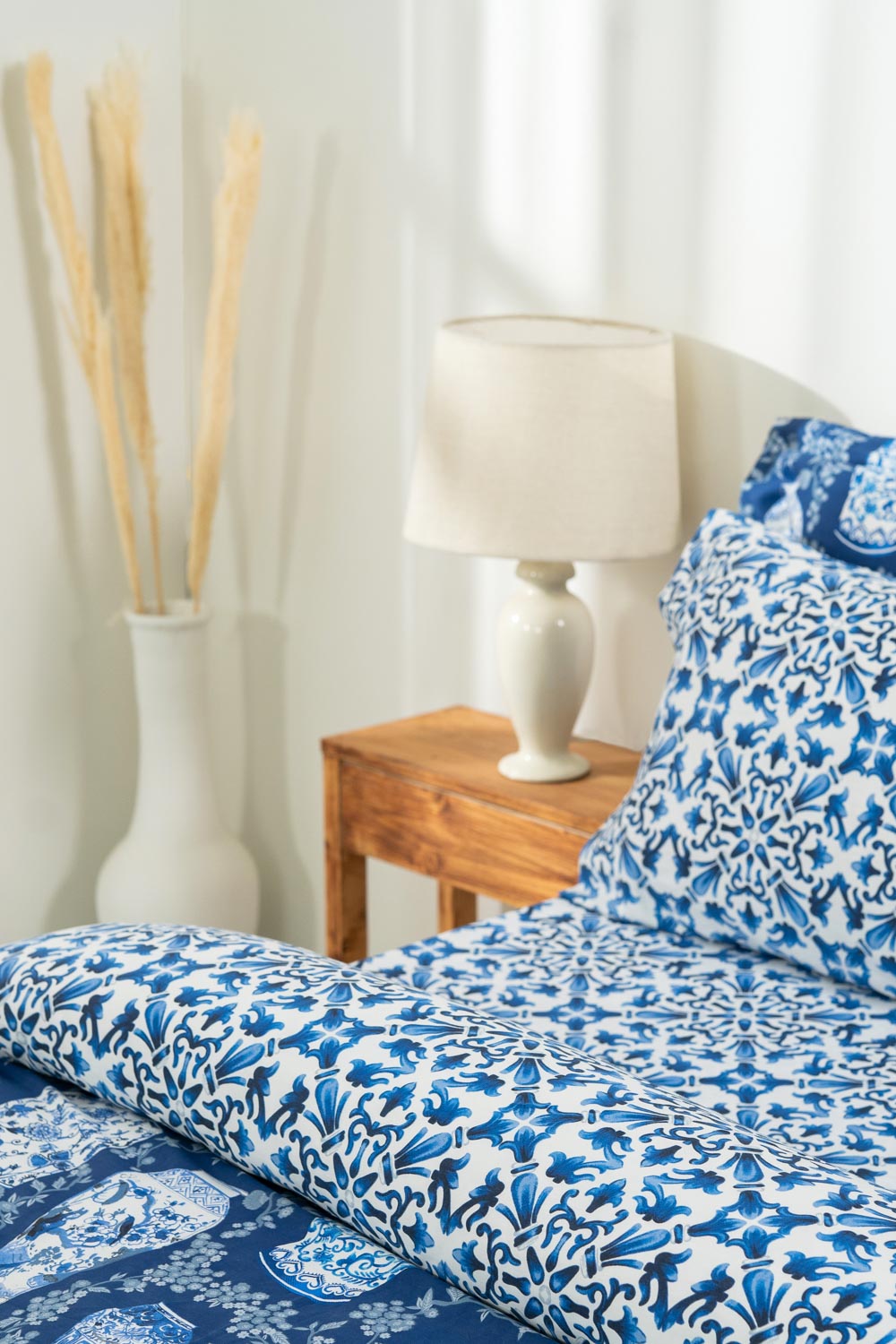 Vase & Glaze - Quilt Cover