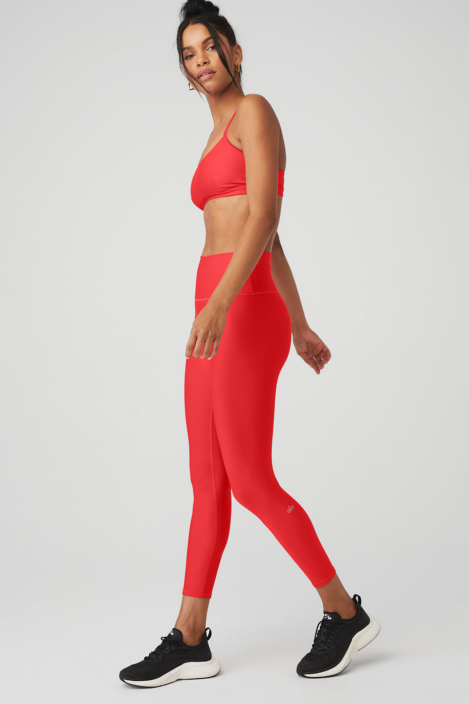 Airlift Intrigue Bra & 7/8 High-Waist Airlift Legging Set - Red Hot Summer