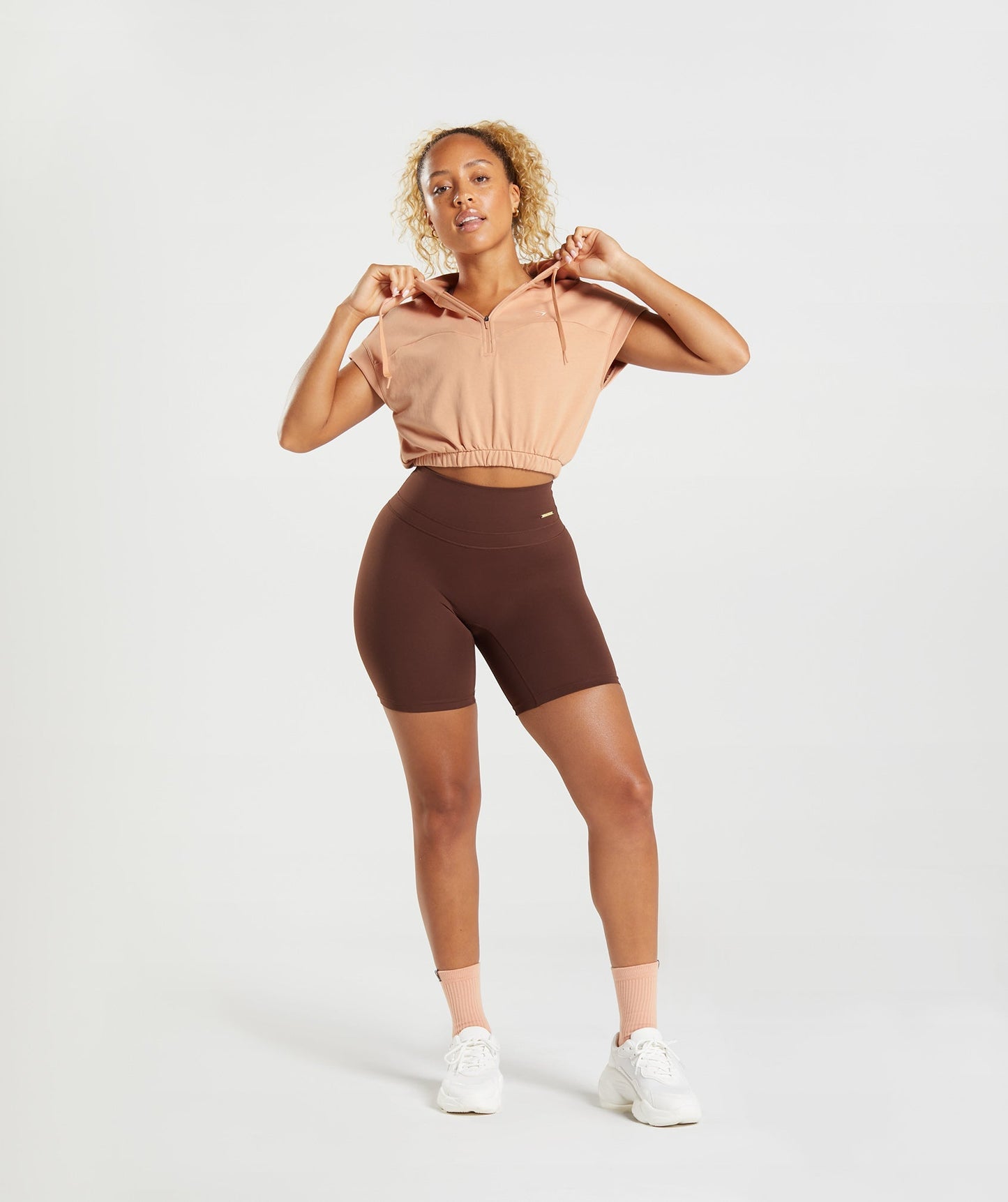 Gymshark Whitney Cropped Sleeveless Hoodie - Sunset Beige