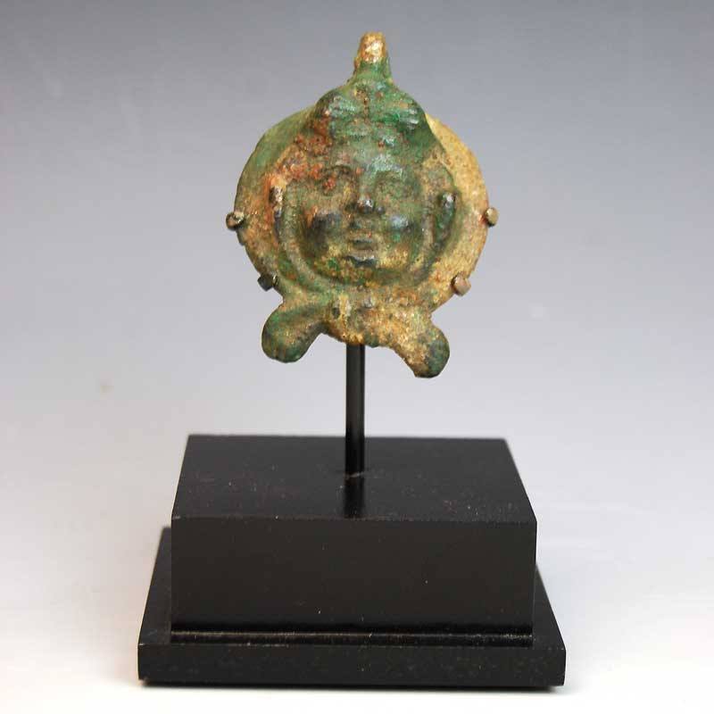 Ein römischer Bacchanalia-Applikationskopf eines Mannes, ca. 1. - 2. Jahrhundert n. Chr.