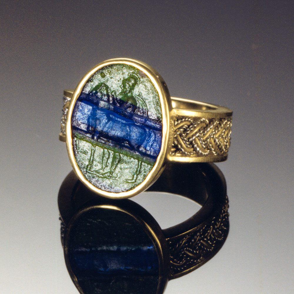 Ein römischer Intaglio eines berittenen Kriegers, ca. 1. Jahrhundert n. Chr.