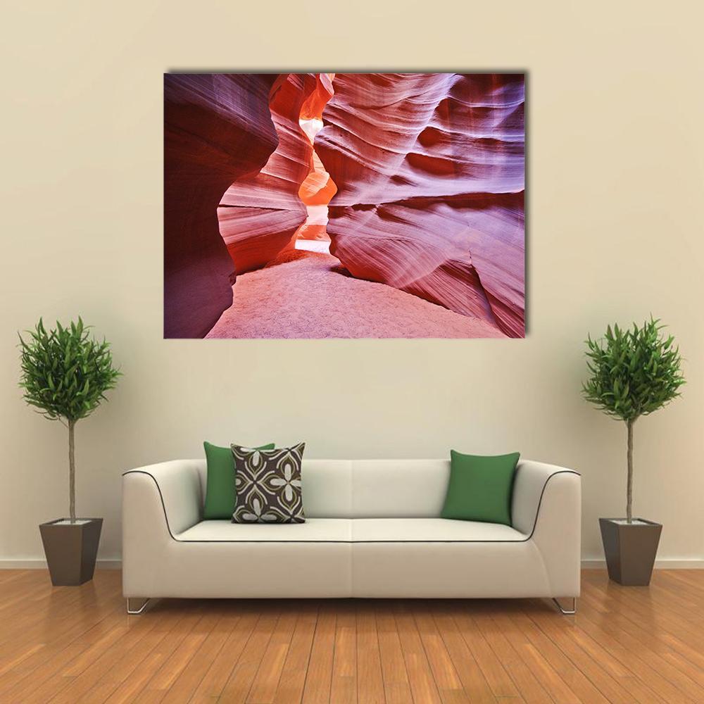 Antelope Canyon USA Canvas Wall Art-1 Piece-Gallery Wrap-48" x 32"-Tiaracle