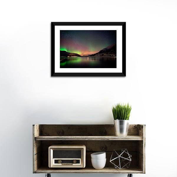 Arctic Night Aurora Borealis Canvas Wall Art-1 Piece-Framed Print-20" x 16"-Tiaracle