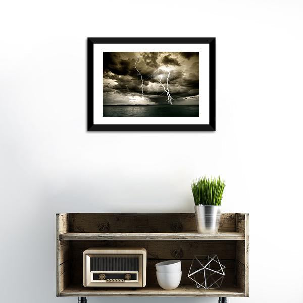 Big Thunderbolt Canvas Wall Art-1 Piece-Framed Print-20" x 16"-Tiaracle