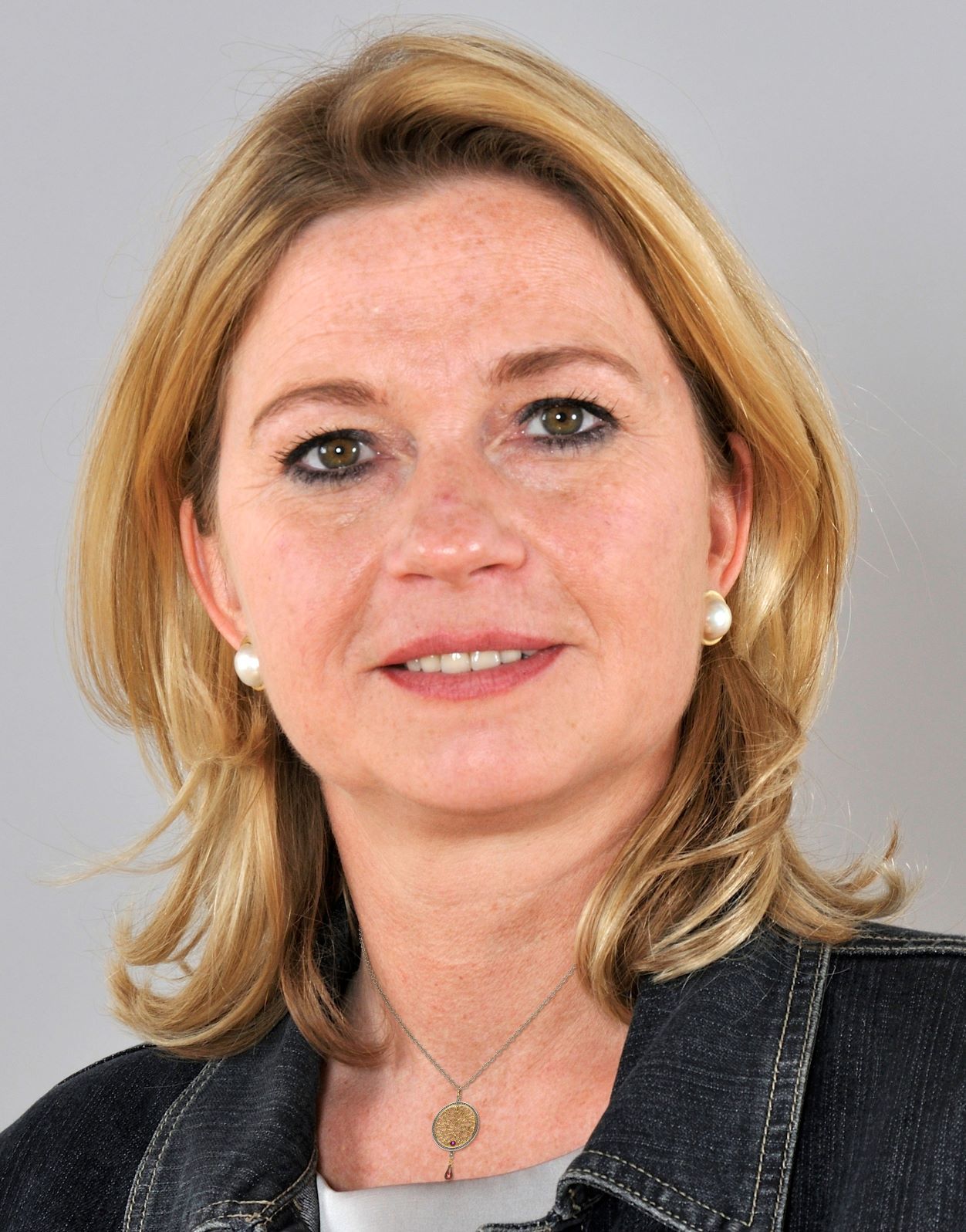 May the Lord Bless You Prayer Necklace in English