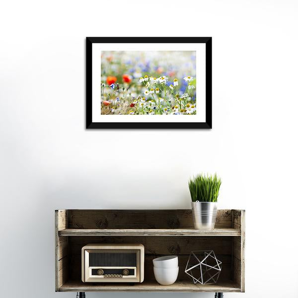 Blooming Wild Flowers Canvas Wall Art-1 Piece-Framed Print-20" x 16"-Tiaracle