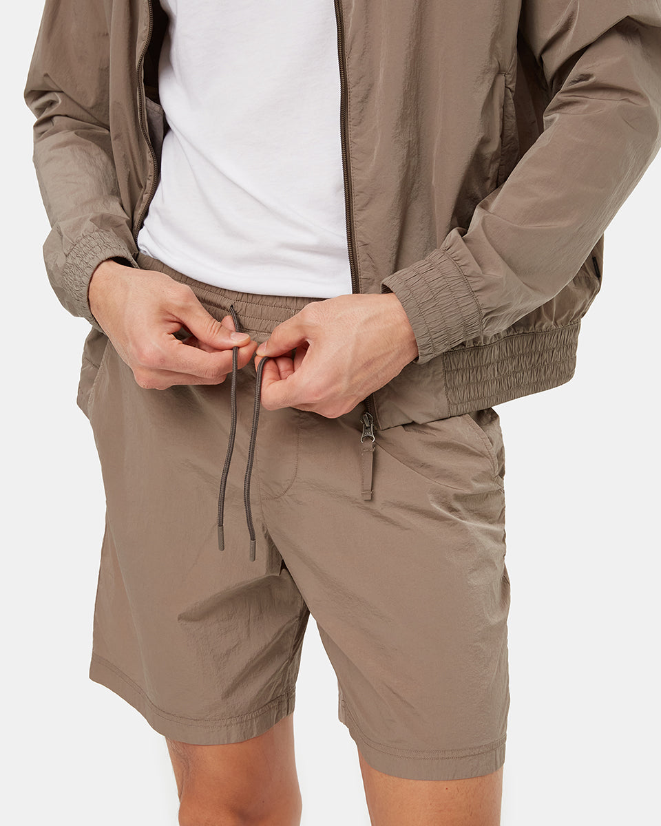 नायलॉन पुल ऑन शॉर्ट