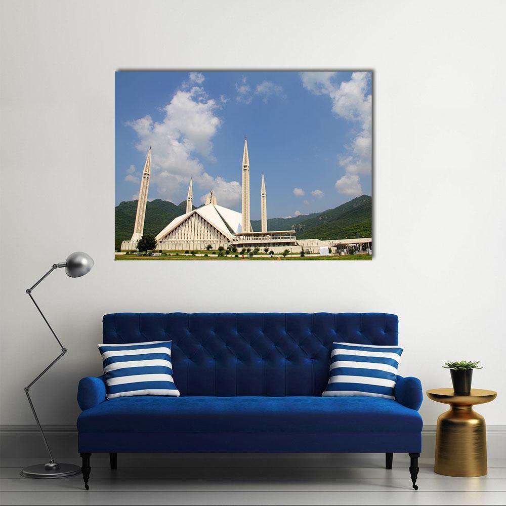 Faisal Mosque Islamabad Canvas Wall Art-1 Piece-Gallery Wrap-48" x 32"-Tiaracle