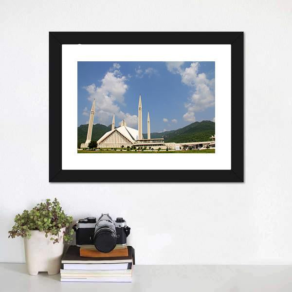 Faisal Mosque Islamabad Canvas Wall Art-1 Piece-Framed Print-20" x 16"-Tiaracle