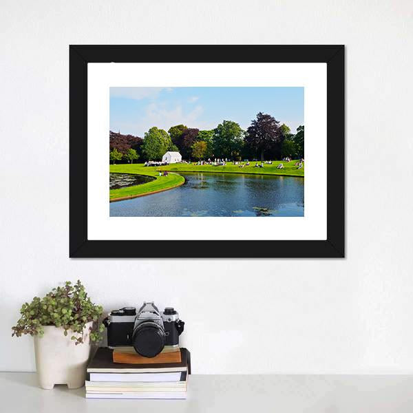 Garden Of Scottish National Gallery Canvas Wall Art-1 Piece-Framed Print-20" x 16"-Tiaracle