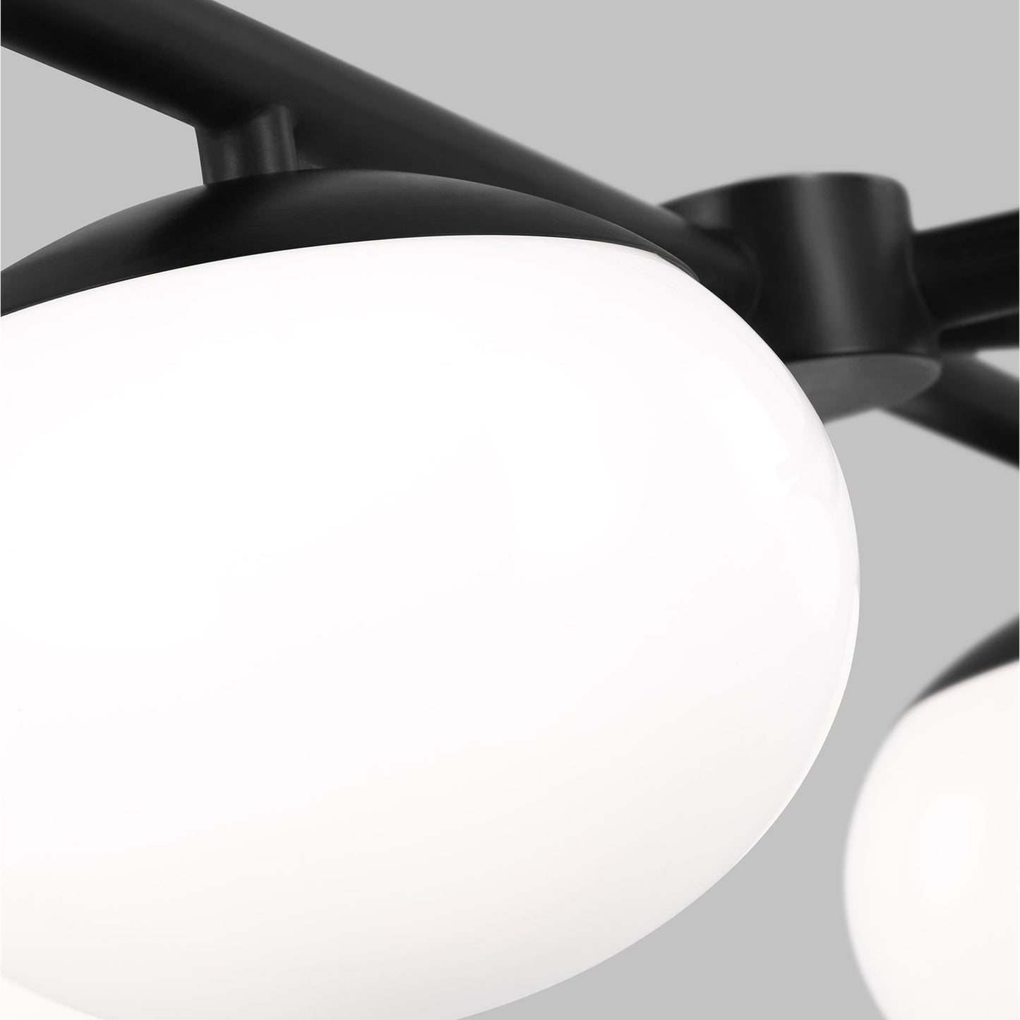 Lune Linear Chandelier