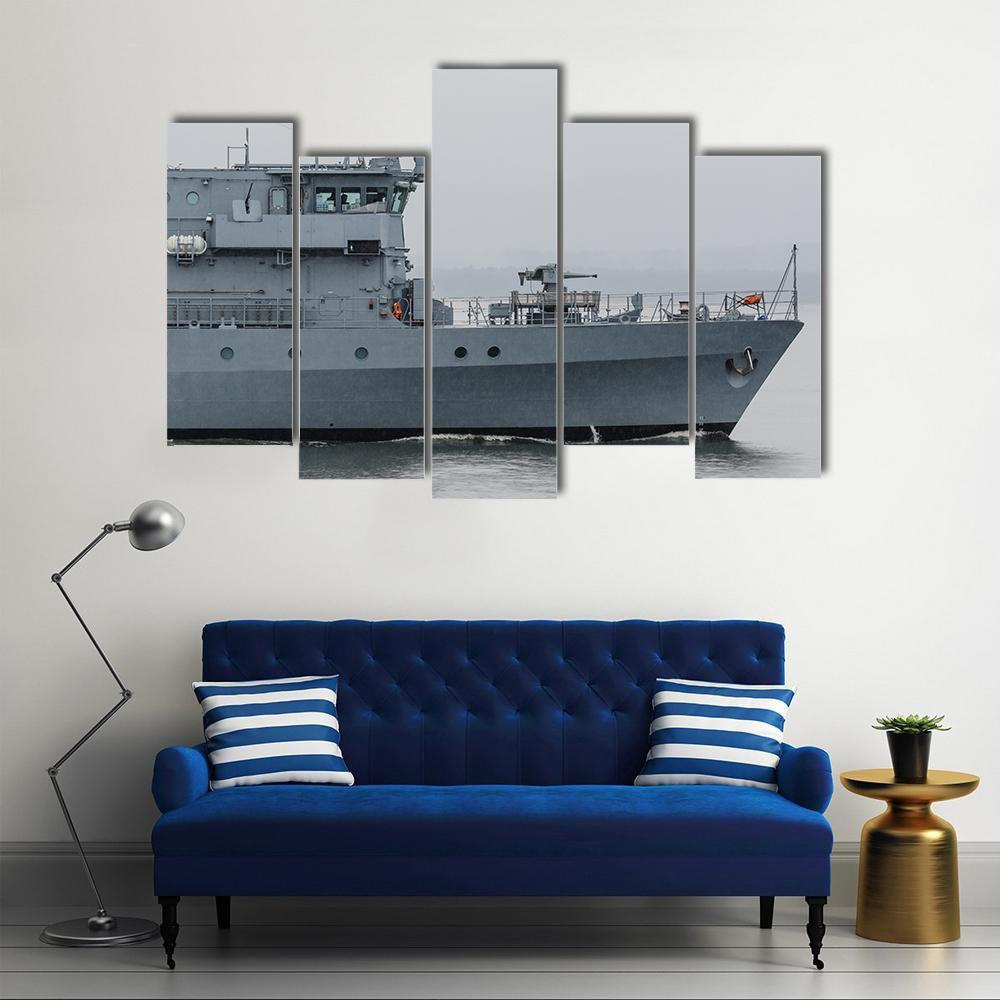 German Minehunter Canvas Wall Art-5 Pop-Gallery Wrap-47" x 32"-Tiaracle