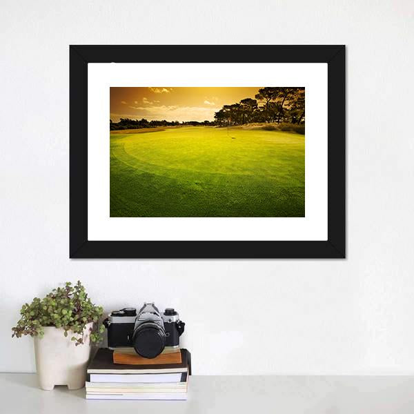 Golf Green Sunset Canvas Wall Art-1 Piece-Framed Print-20" x 16"-Tiaracle