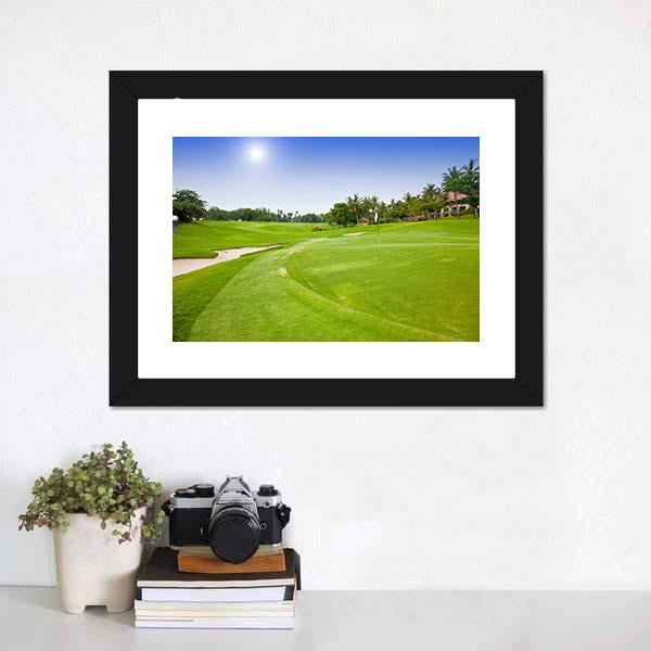 Green Field For Golf Canvas Wall Art-1 Piece-Framed Print-20" x 16"-Tiaracle