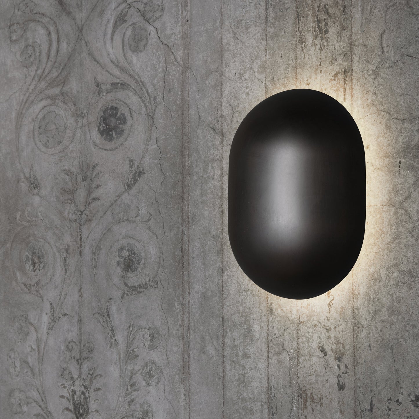 Howard Wall Sconce