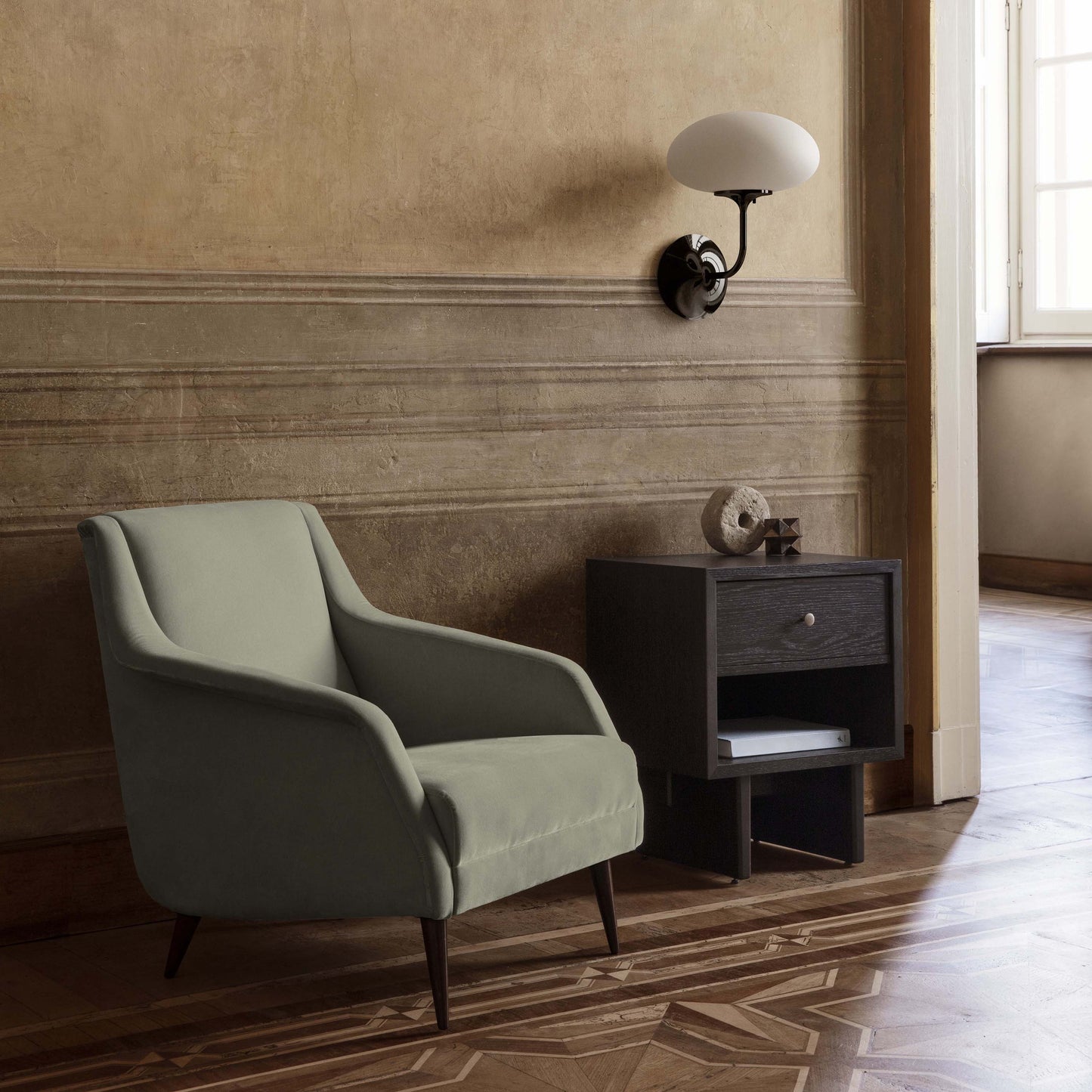 Privater Beistelltisch