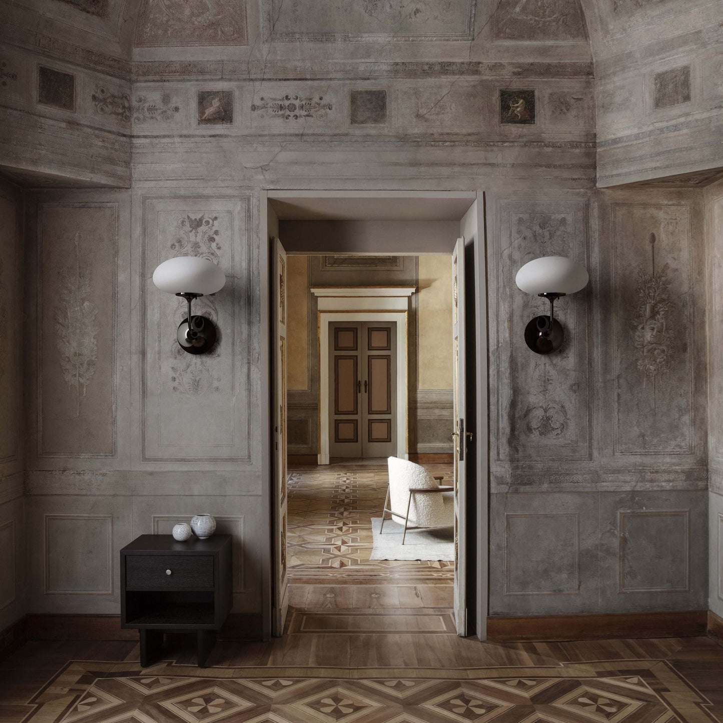 Privater Beistelltisch