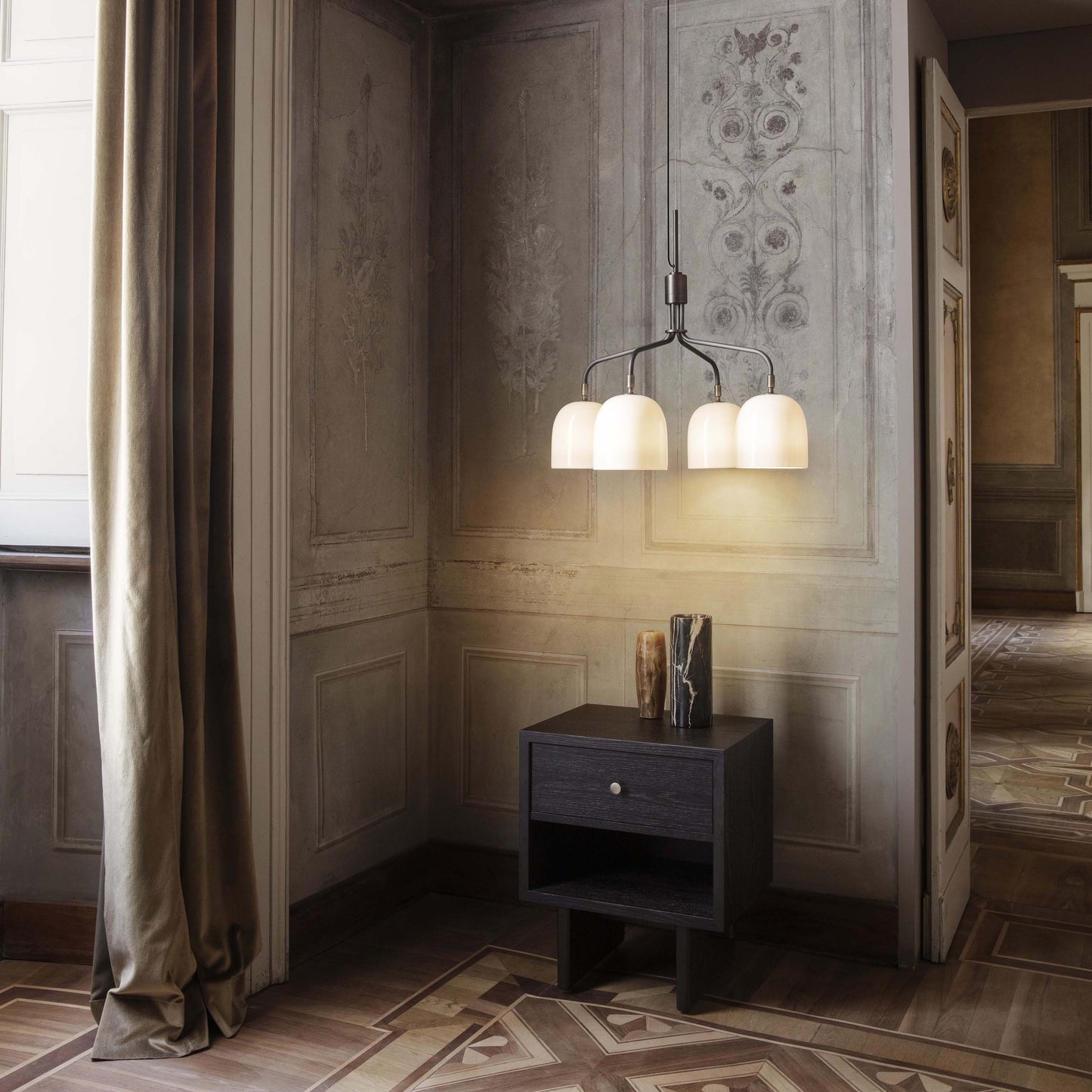 Privater Beistelltisch