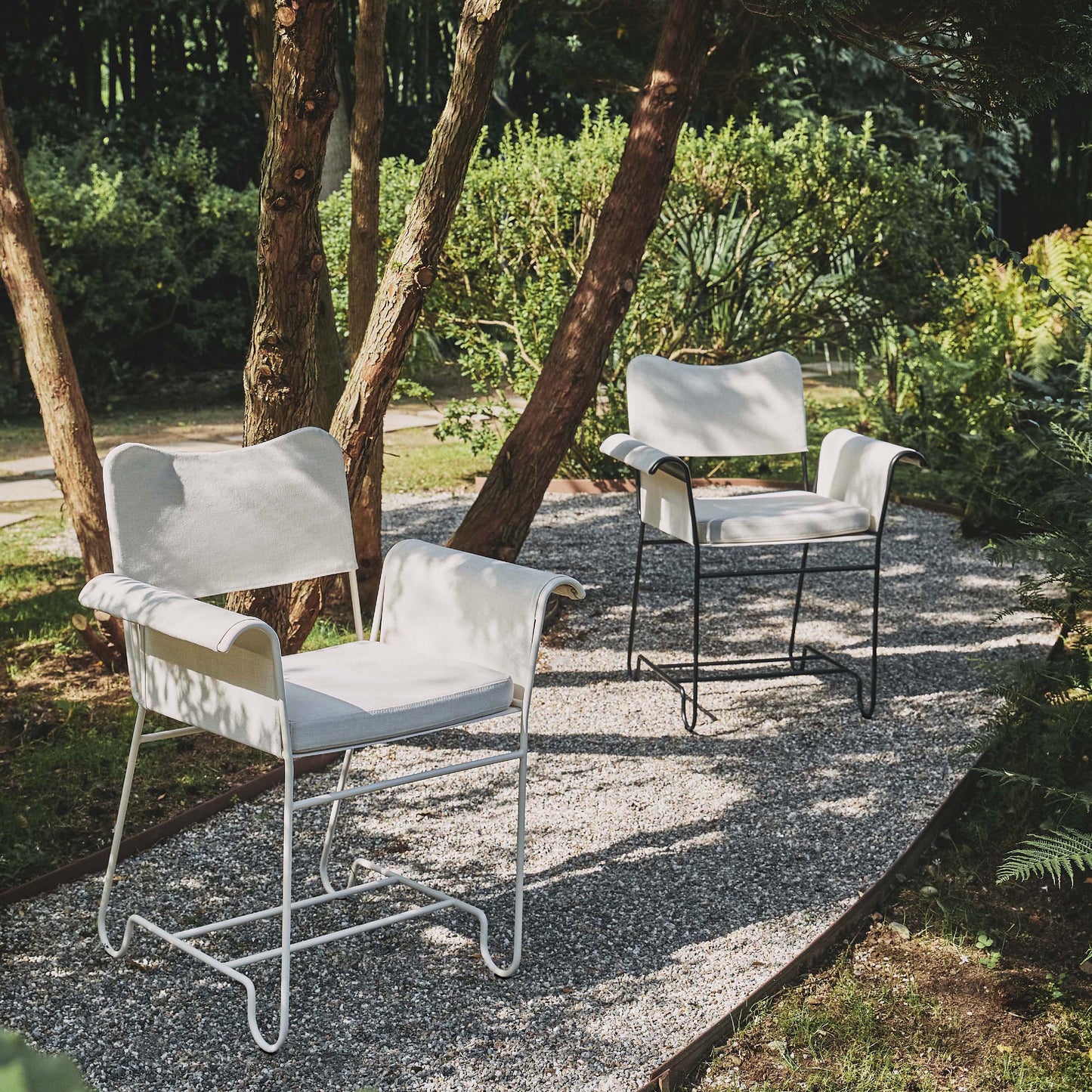 ट्रॉपिक डाइनिंग चेयर