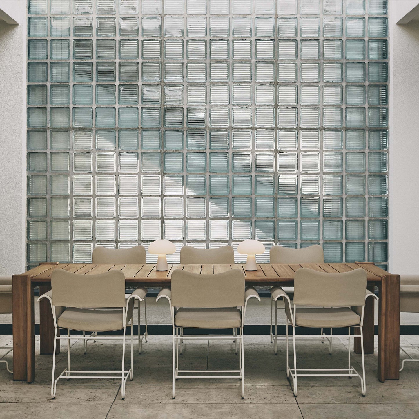 ट्रॉपिक डाइनिंग चेयर