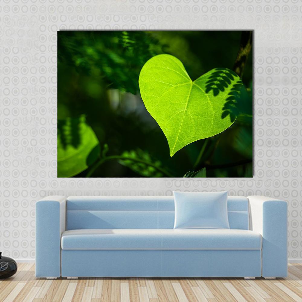 Heart Shape Leaf Canvas Wall Art-1 Piece-Gallery Wrap-48" x 32"-Tiaracle