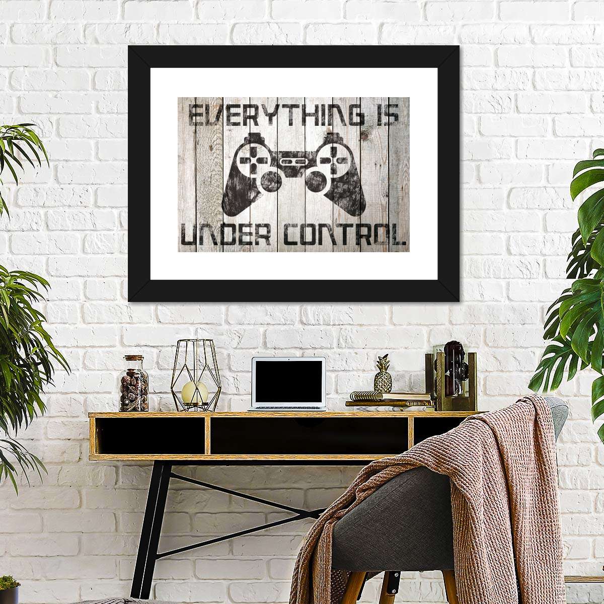 ہر چیز کنٹرول وال آرٹ کے تحت ہے