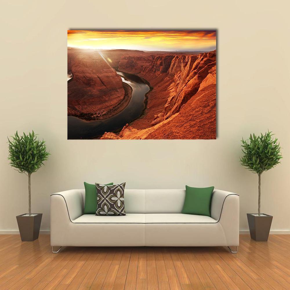 Horseshoe Bend At Sunset Canvas Wall Art-1 Piece-Gallery Wrap-48" x 32"-Tiaracle