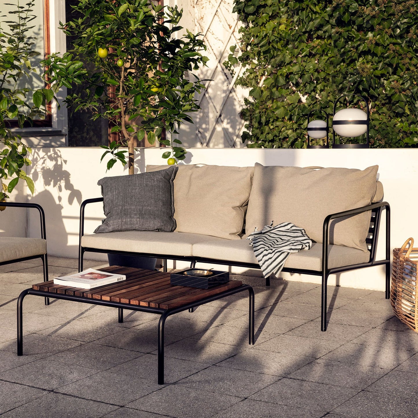 Avon 2-Seater Outdoor Lounge Sofa