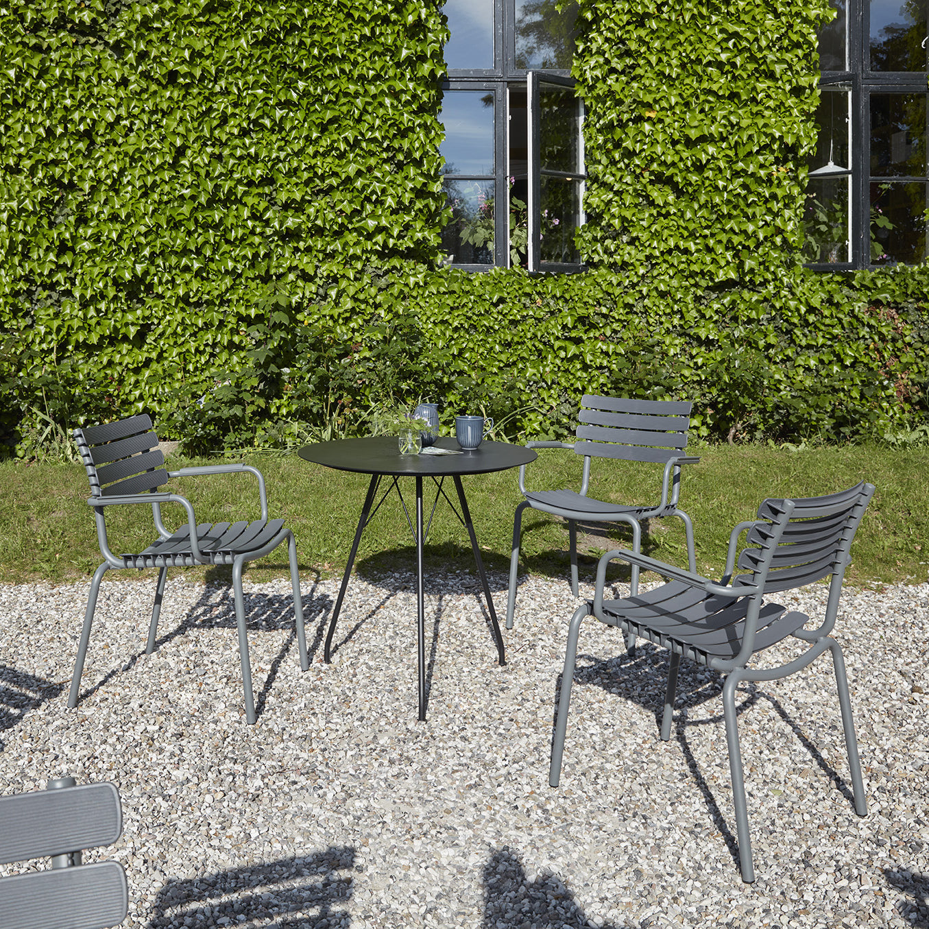 Circum Aluminum Outdoor Cafe Table