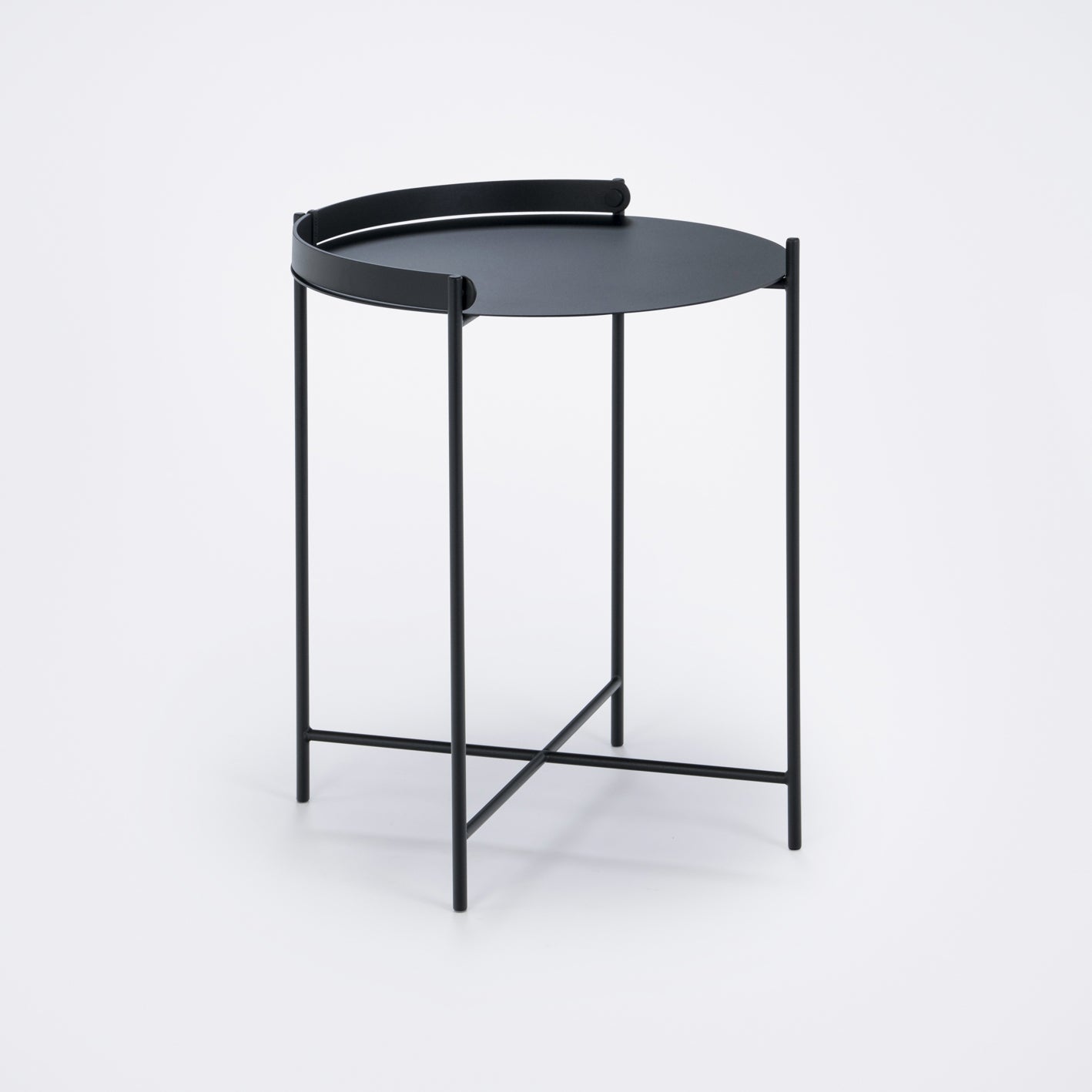 Edge Indoor/Outdoor Tray Table