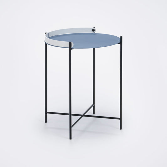 Edge Indoor/Outdoor Tray Table